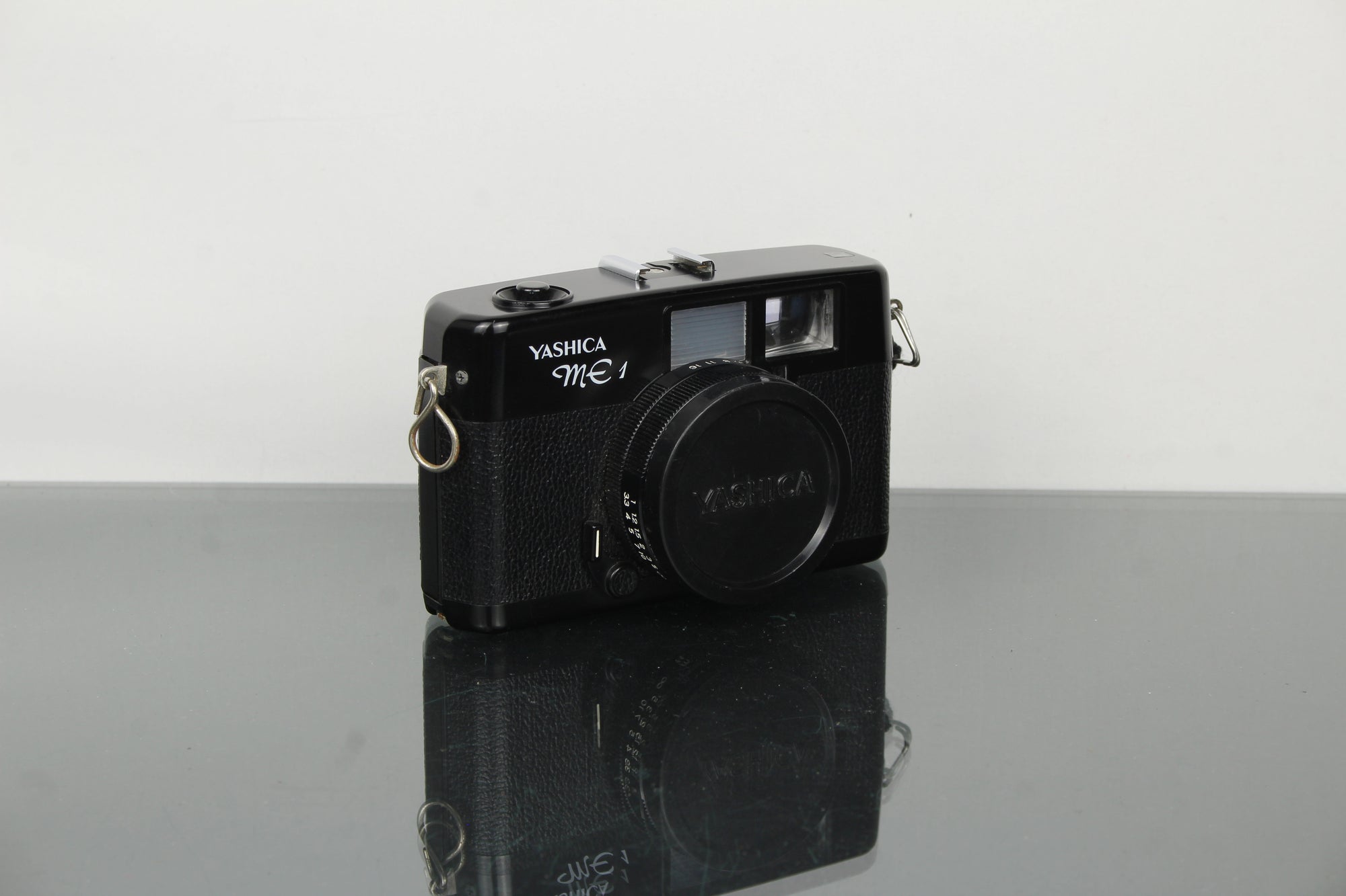 Yashica ME 1
