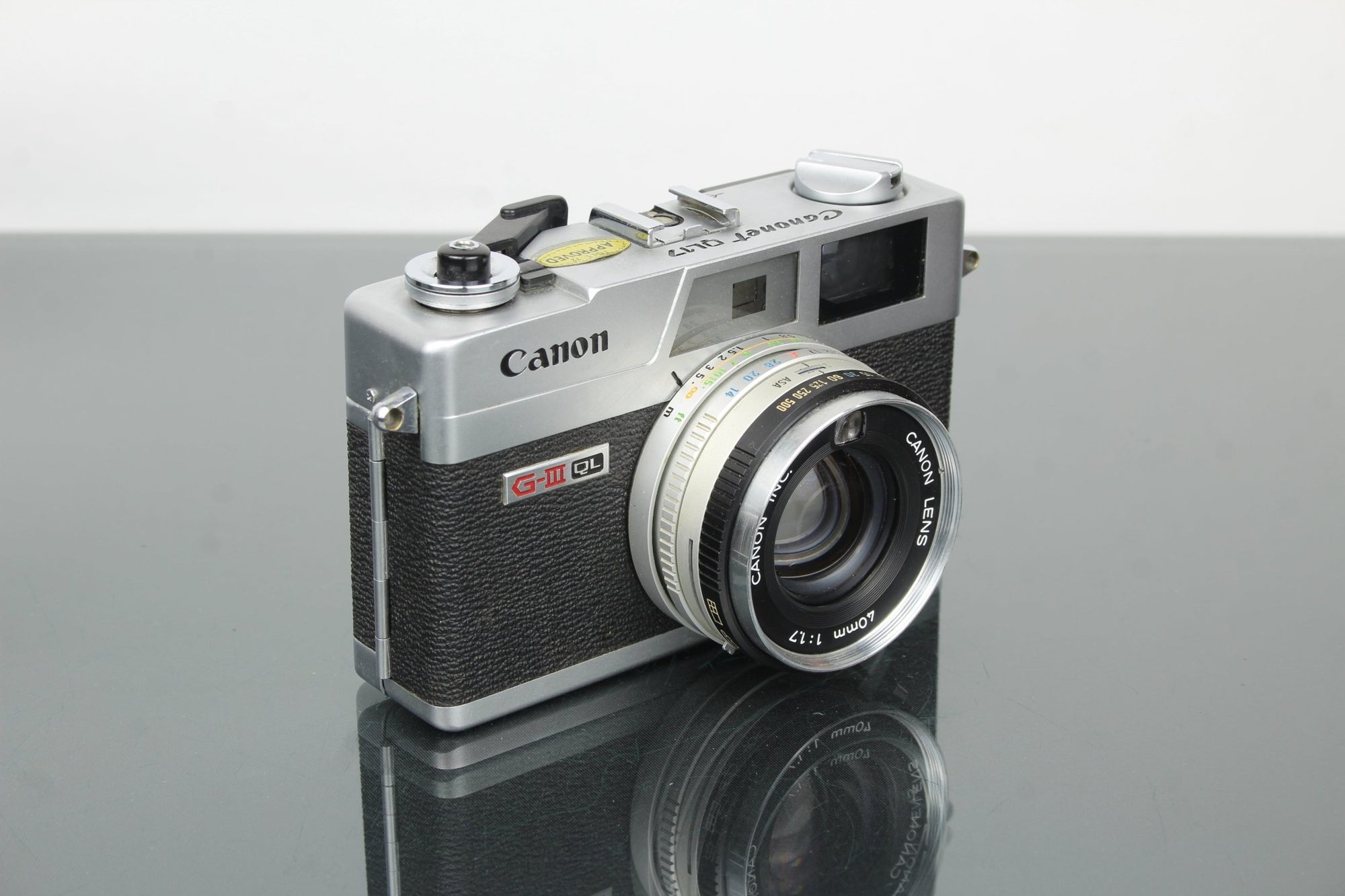 Canon Canonet QL17 GIII - Dutch|Thrift