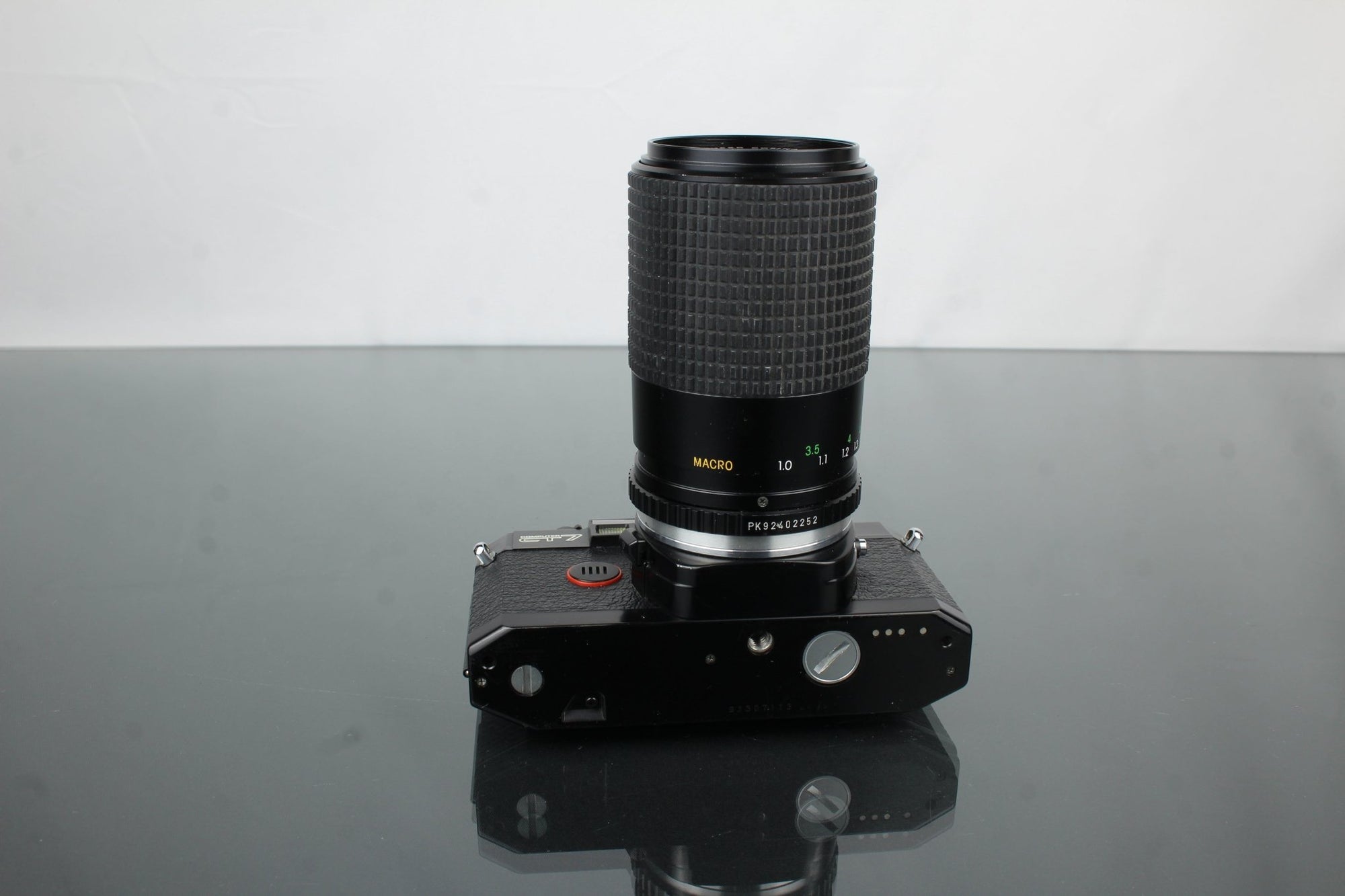 Cosina computer CT 7 + Cosina 80 - 200mm 1:4.5 - 5.6 lens - Dutch|Thrift