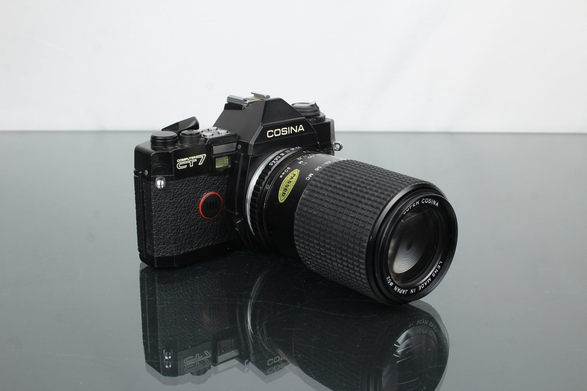 Cosina computer CT 7 + Cosina 80 - 200mm 1:4.5 - 5.6 lens - Dutch|Thrift