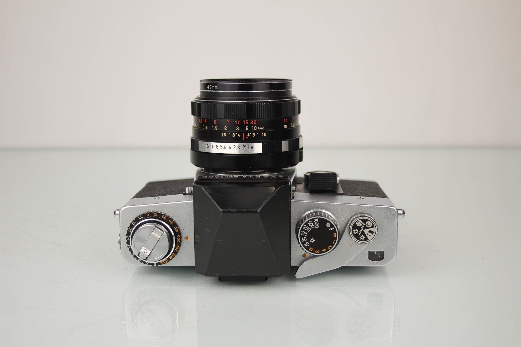Exakta RTL 1000 + Pentacon Auto 1.8/50 - Dutch|Thrift