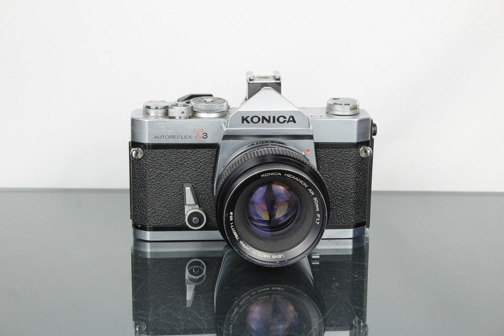 Konica Autoreflex T3 + Konica Hexanon AR 50mm f=1.7 - Dutch|Thrift