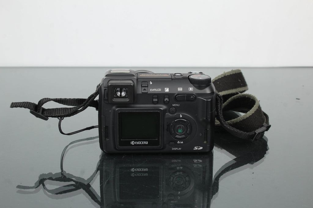 Kyocera Finecam M410R - Dutch|Thrift