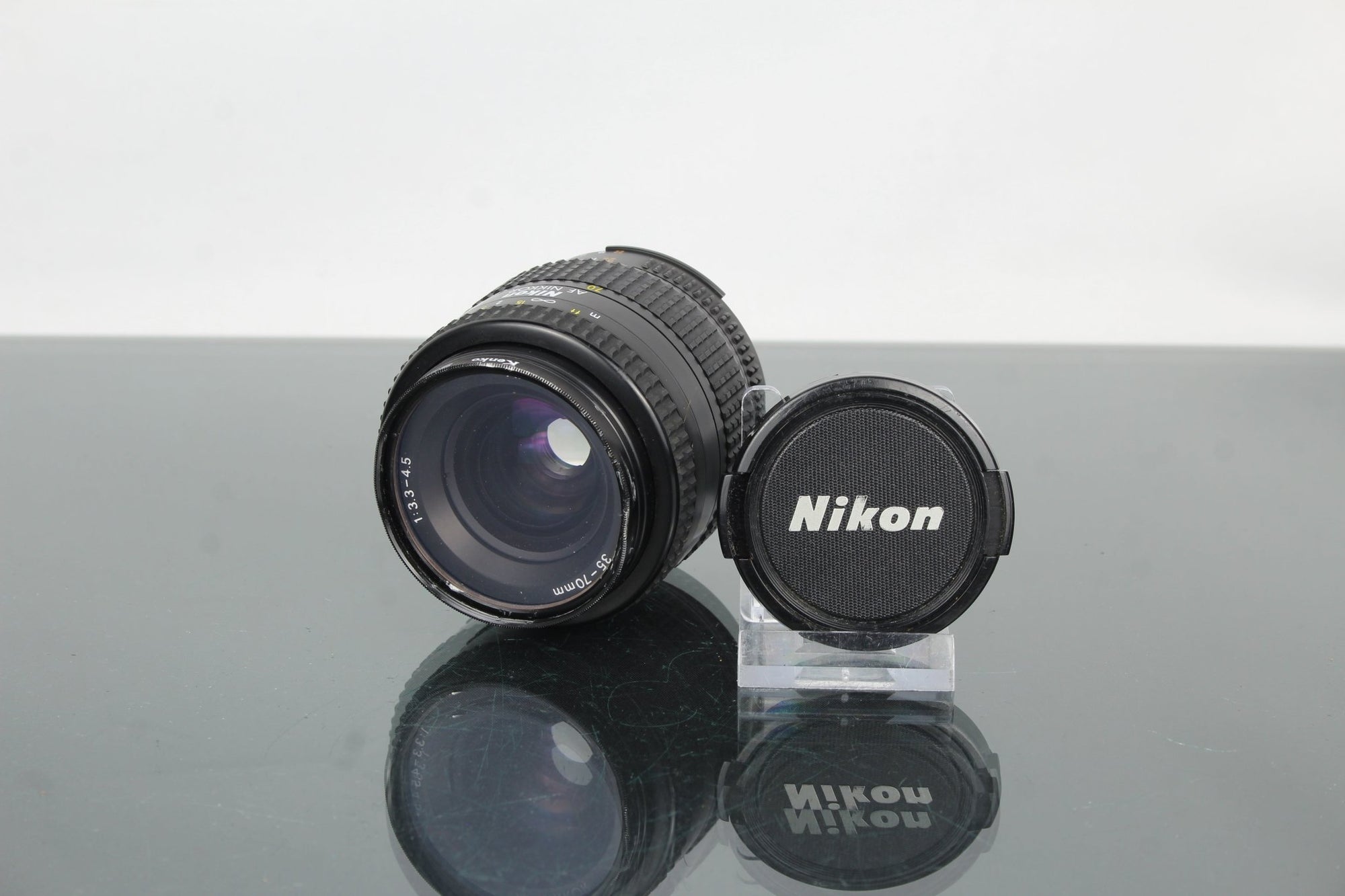 Nikon AF Nikkor 35 - 70mm 1:3.3 - 4.5 (F - mount) - Dutch|Thrift