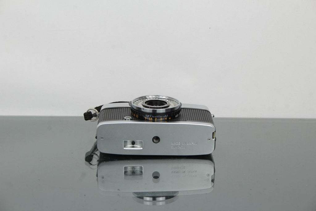 Olympus - Pen EE - 3 - Dutch|Thrift