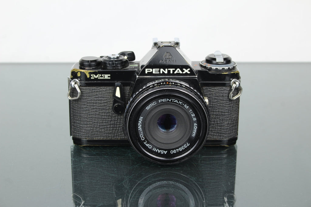 Pentax ME + Pentax smc 1:2.8 40mm lens - Dutch|Thrift