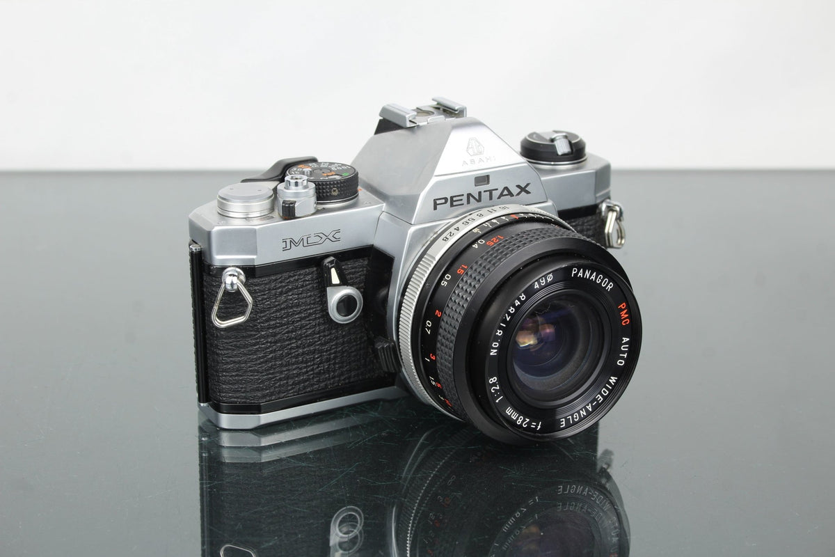 Pentax MX + Panagor 28mm 1:2.8 lens - Dutch|Thrift