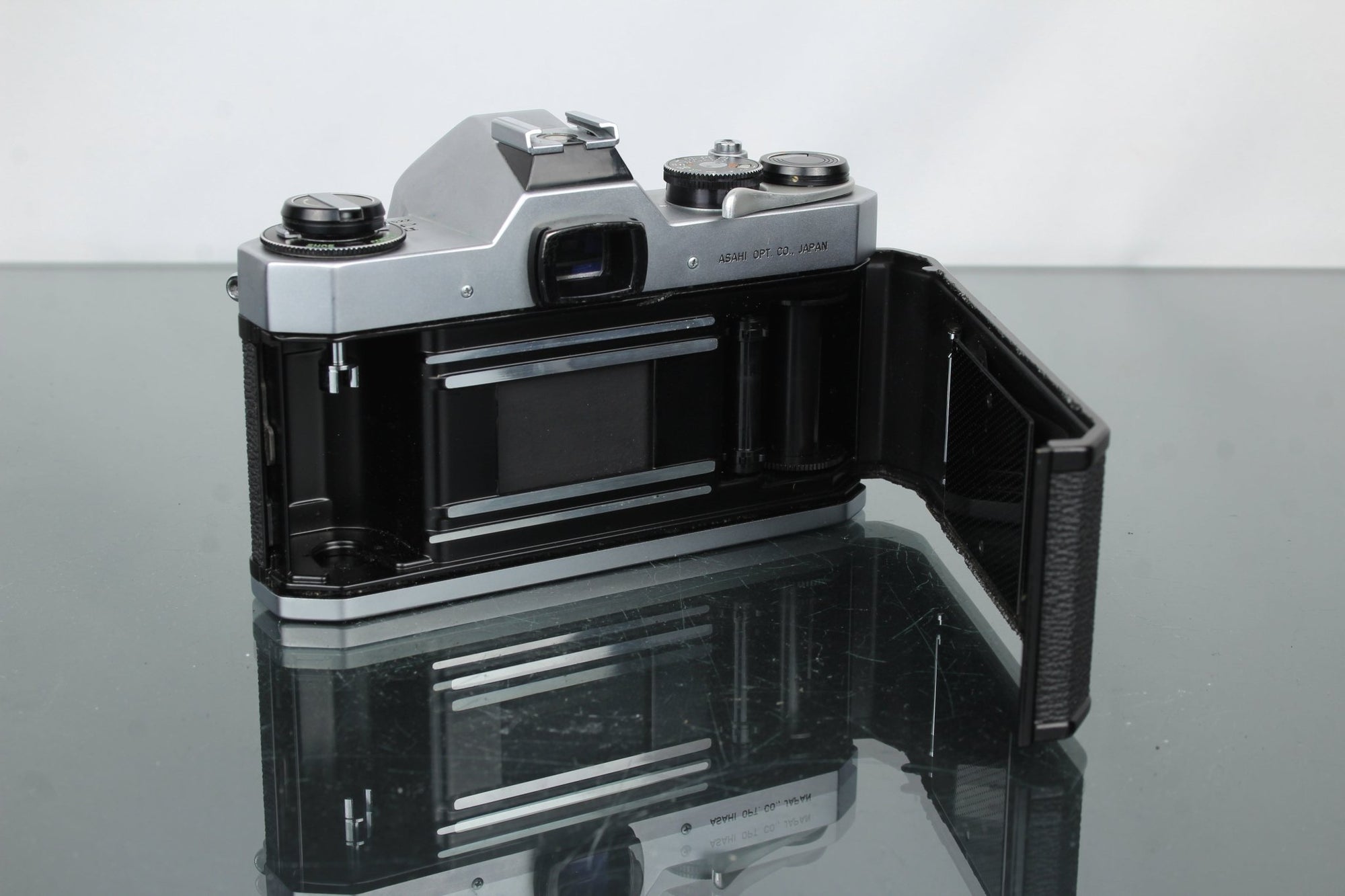 Pentax Sportmatic SP - Dutch|Thrift