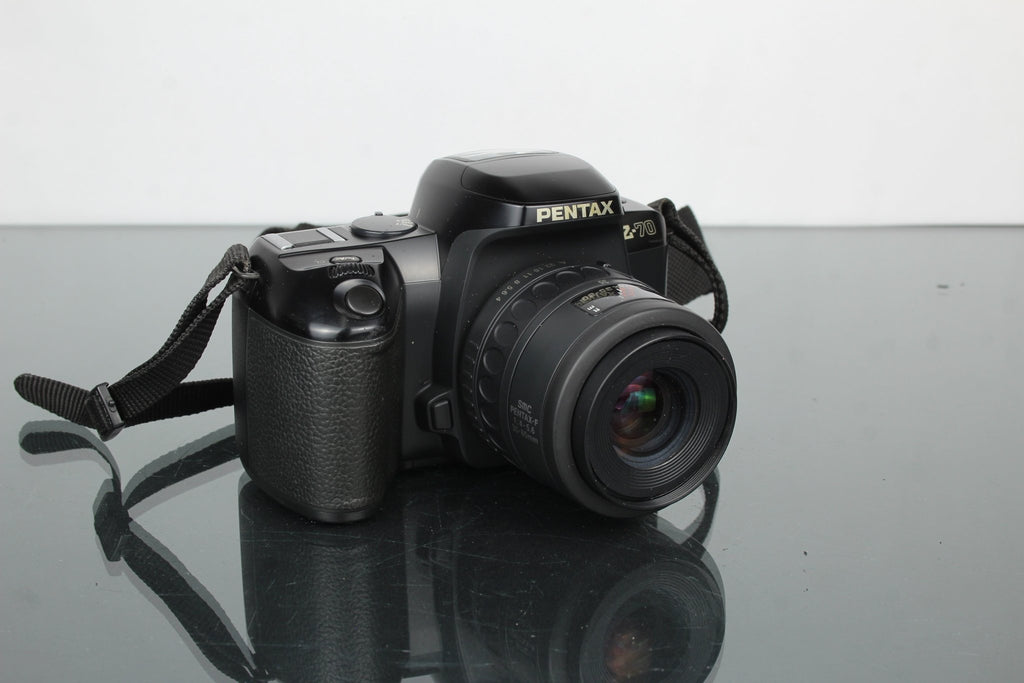 Pentax Z - 70 + SMC Pentax - F 1:4 - 5.6 35 - 80mm - Dutch|Thrift