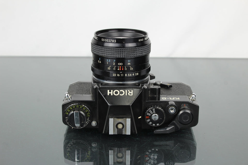 Ricoh KR - 5 + Kiron 28mm f/2.8 lens - Dutch|Thrift